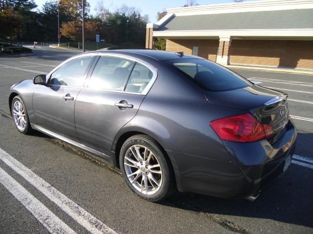 Infiniti G35 2008 photo 3