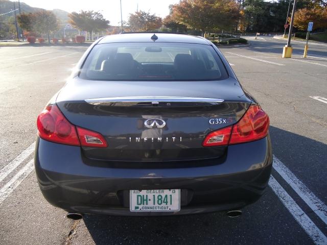Infiniti G35 2008 photo 4