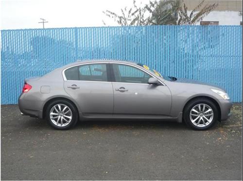 Infiniti G35 2008 photo 3