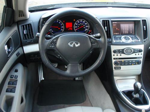 Infiniti G35 2008 photo 1