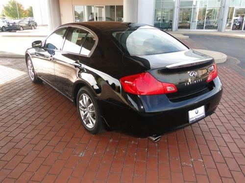 Infiniti G35 2008 photo 3
