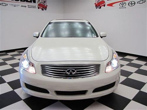 Infiniti G35 2008 photo 1