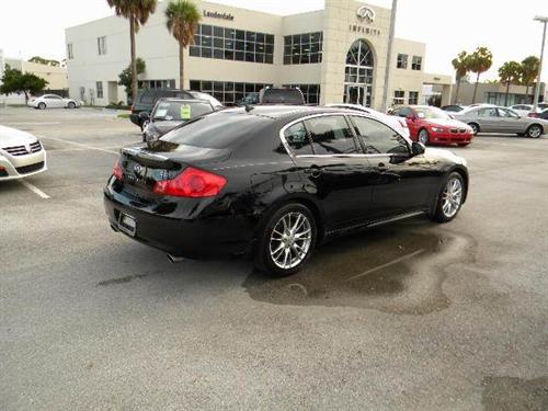 Infiniti G35 2008 photo 1
