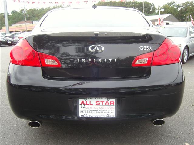 Infiniti G35 2008 photo 4