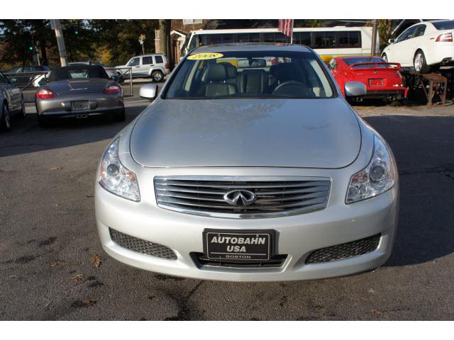 Infiniti G35 2008 photo 1