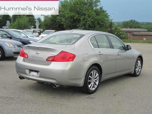 Infiniti G35 2008 photo 1
