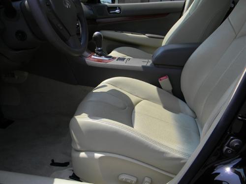 Infiniti G35 2008 photo 1