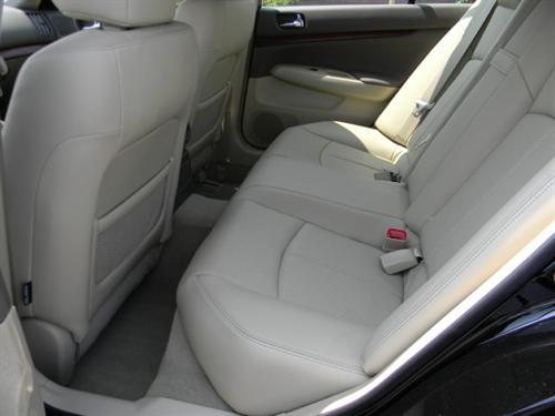 Infiniti G35 2008 photo 3