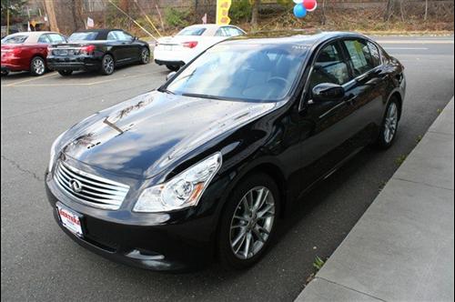 Infiniti G35 2008 photo 1