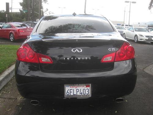 Infiniti G35 2008 photo 2