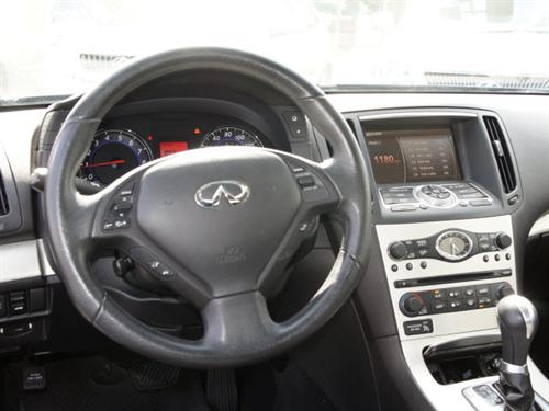 Infiniti G35 2008 photo 3
