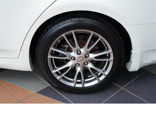 Infiniti G35 2008 photo 2