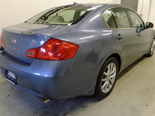 Infiniti G35 2008 photo 3