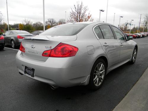 Infiniti G35 2008 photo 2