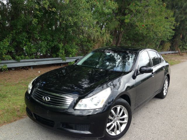 Infiniti G35X 2007 photo 4