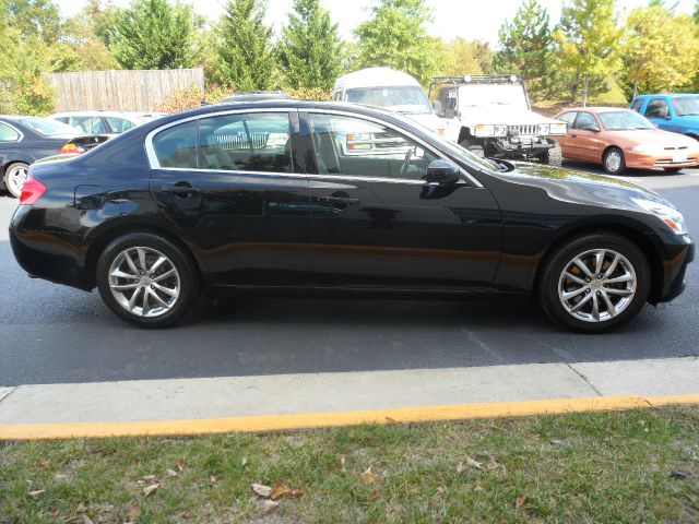 Infiniti G35X 2007 photo 4