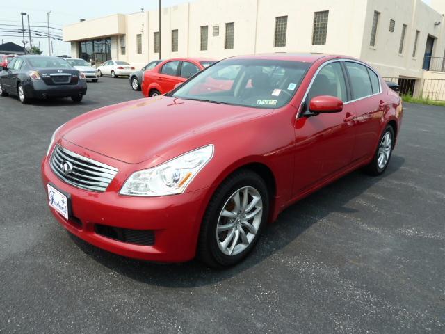 Infiniti G35X 2008 photo 1