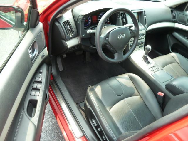 Infiniti G35X 2008 photo 2