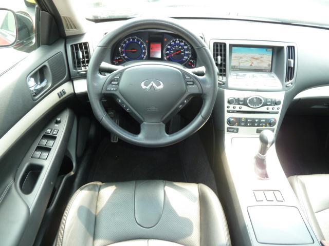 Infiniti G35X 2008 photo 4