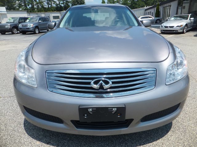 Infiniti G35X 2008 photo 4