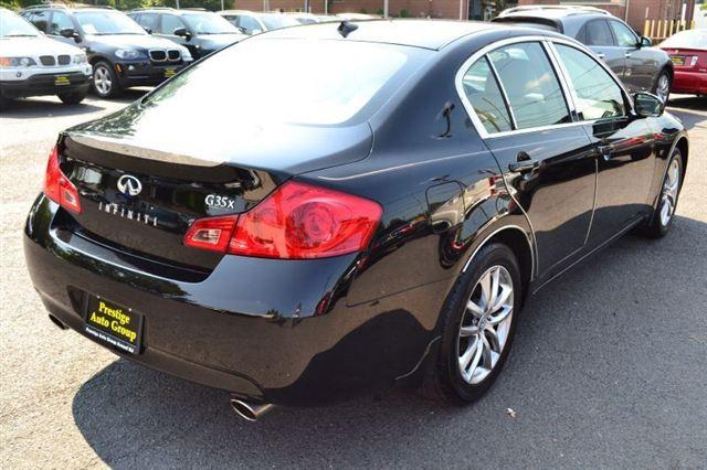 Infiniti G35X XLT Crew Cab DRW 2WD Sedan