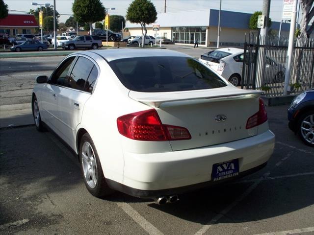 Infiniti G35 Sedan 2003 photo 3