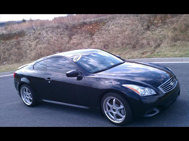 Infiniti G37 2008 photo 2
