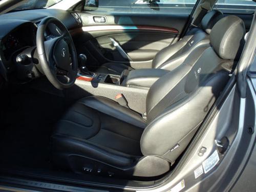 Infiniti G37 2008 photo 4