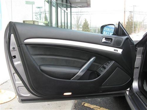 Infiniti G37 2008 photo 1