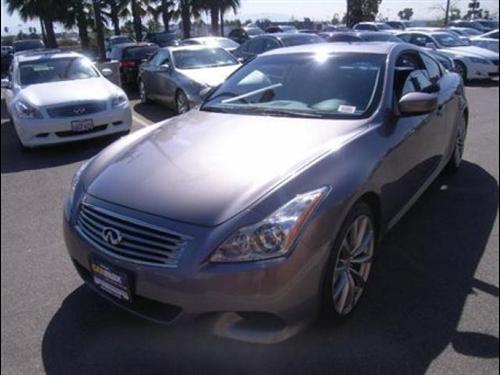 Infiniti G37 2008 photo 2