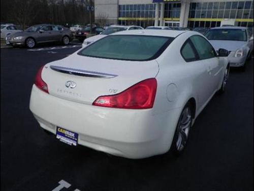 Infiniti G37 2008 photo 1