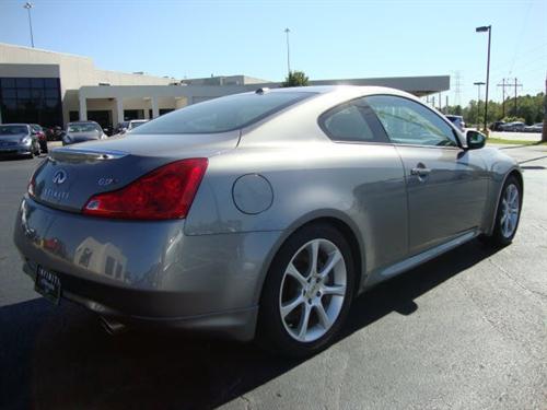 Infiniti G37 2008 photo 3