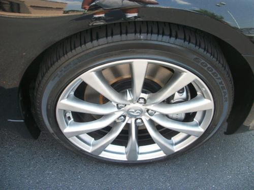Infiniti G37 2008 photo 4