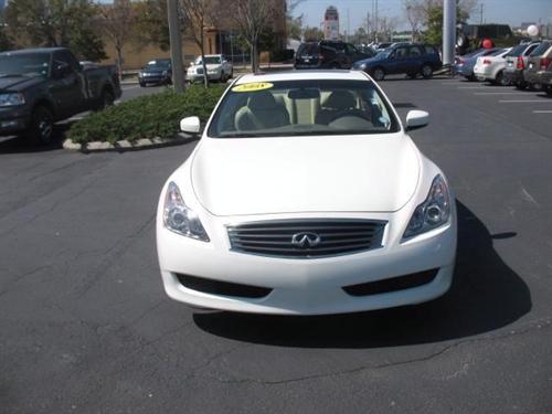 Infiniti G37 2008 photo 2