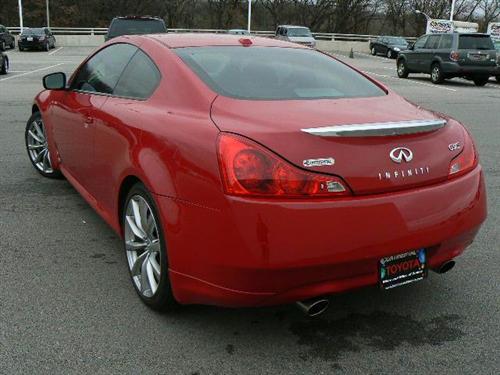 Infiniti G37 2008 photo 3