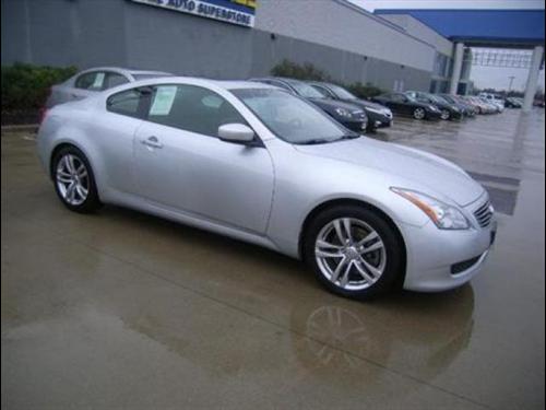 Infiniti G37 2008 photo 3
