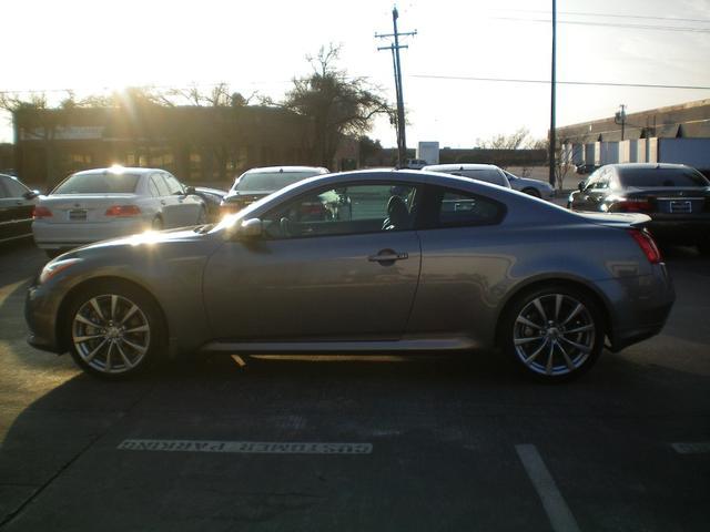 Infiniti G37 2008 photo 5