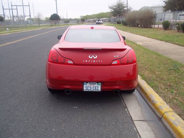 Infiniti G37 2008 photo 4