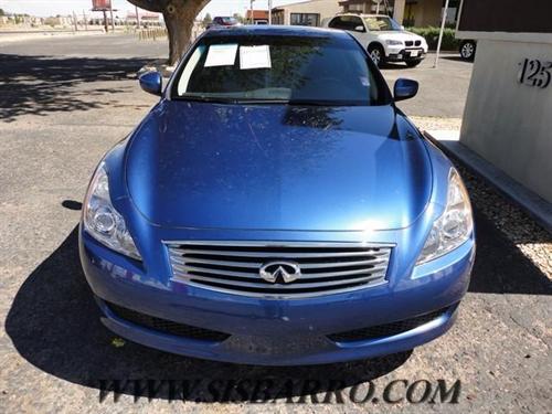 Infiniti G37 2008 photo 2