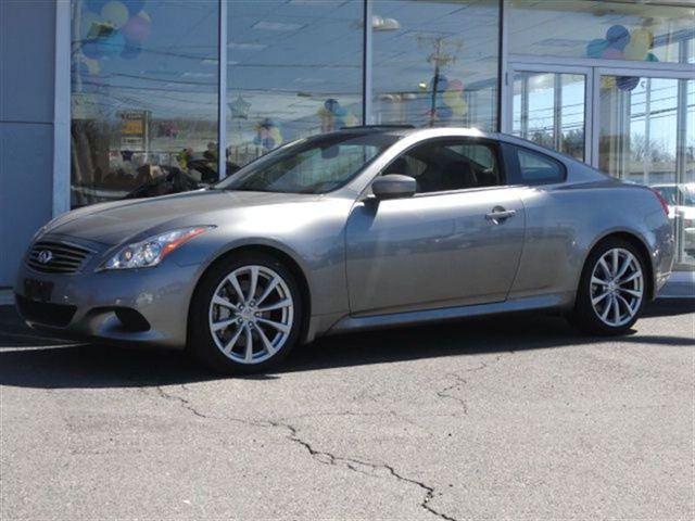 Infiniti G37 2008 photo 1