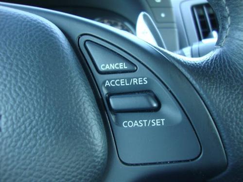 Infiniti G37 2008 photo 2