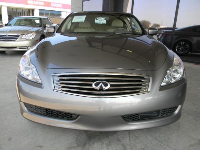 Infiniti G37 2008 photo 1