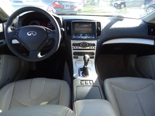 Infiniti G37 2008 photo 2