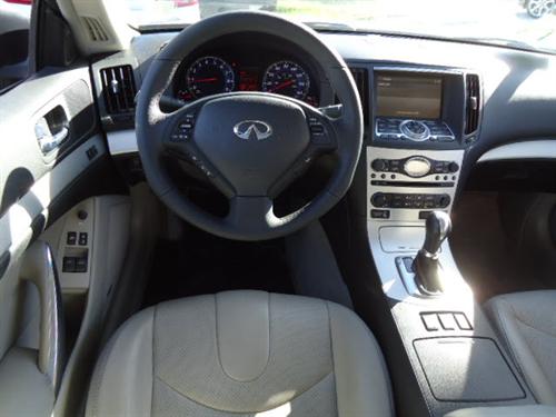 Infiniti G37 2008 photo 3
