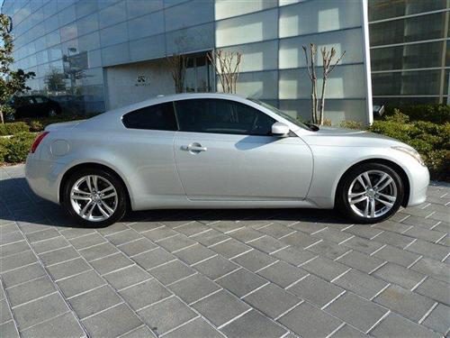 Infiniti G37 2008 photo 1