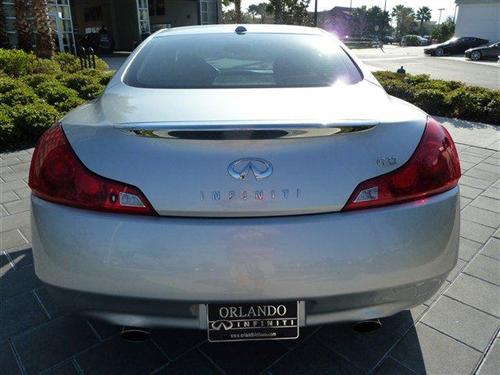 Infiniti G37 2008 photo 3