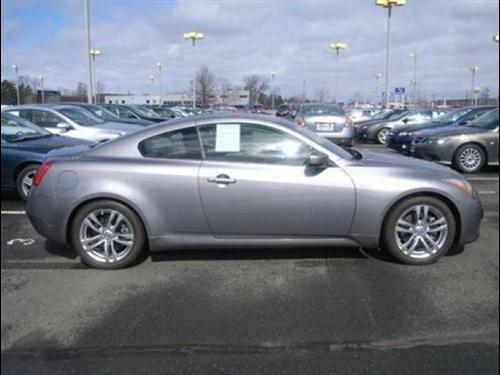 Infiniti G37 2008 photo 3