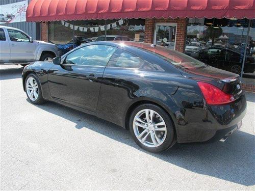 Infiniti G37 2008 photo 4