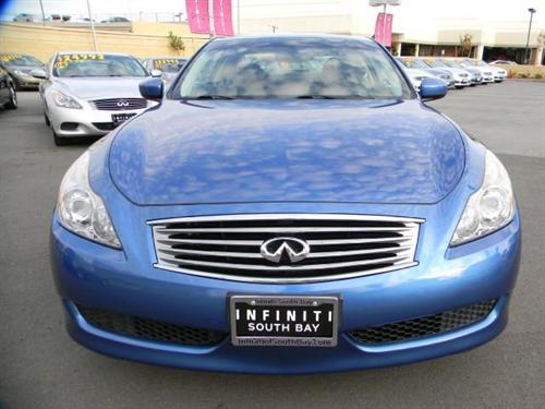 Infiniti G37 2008 photo 2