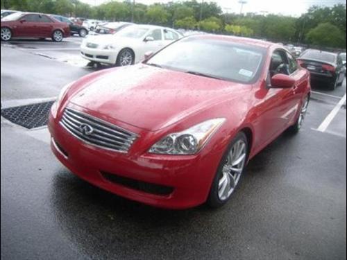 Infiniti G37 2008 photo 2